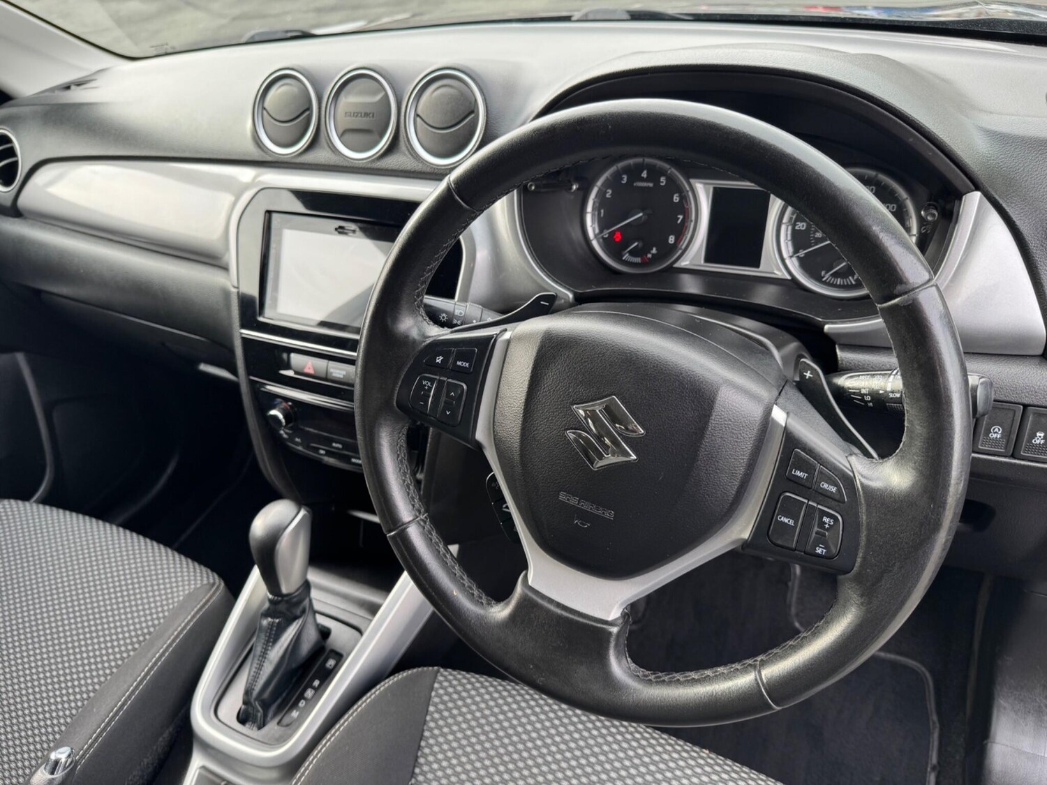 Used Suzuki Vitara 2017 for sale - 77585940: Photo 9