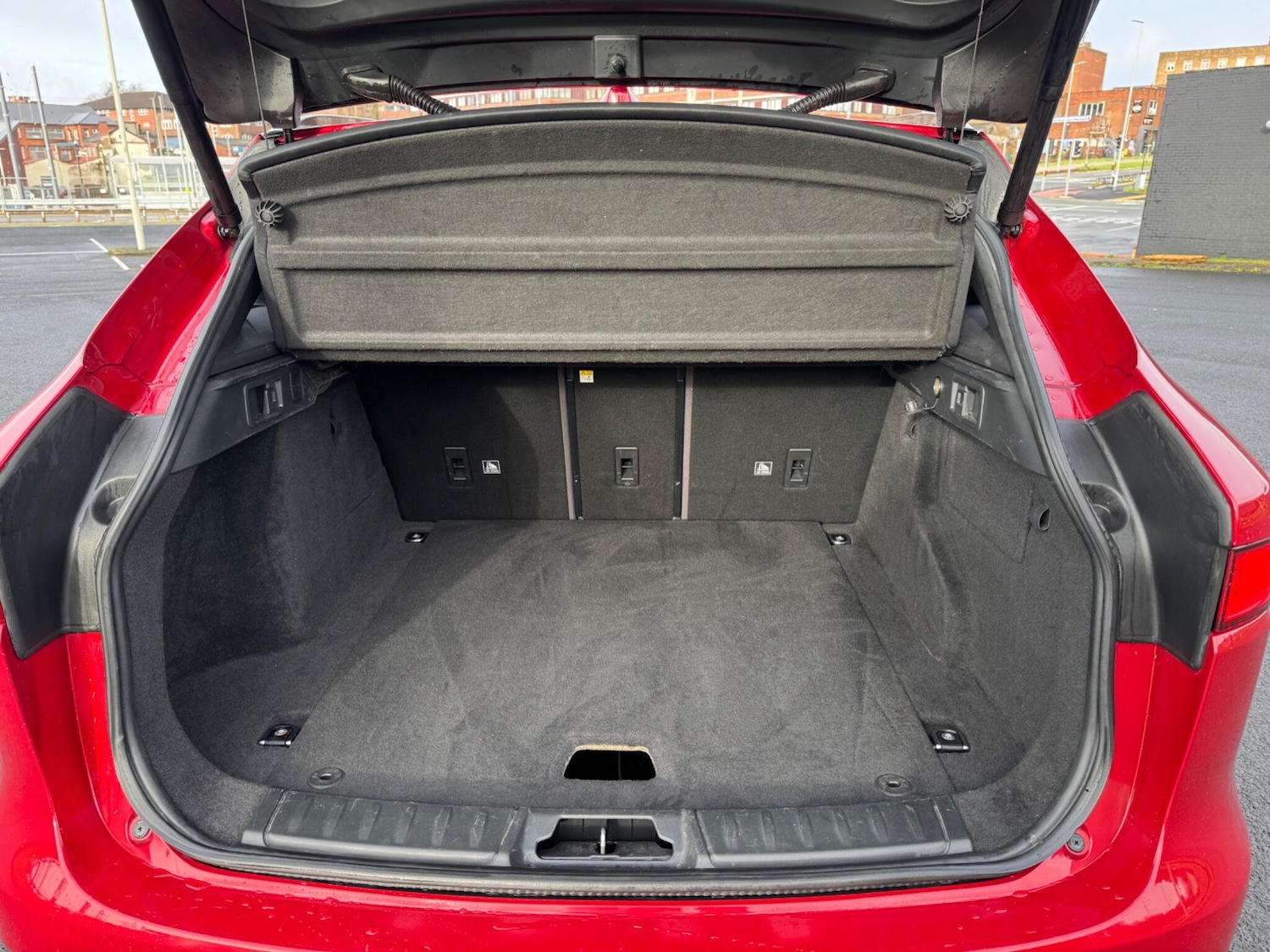 Used Jaguar F-Pace for sale - 77484515: Photo 27