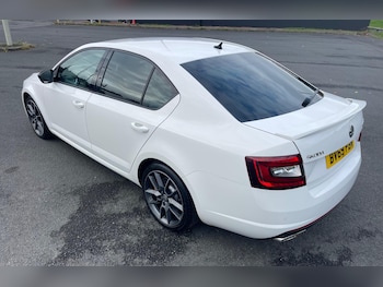 Used Skoda Octavia 2019 for sale - 76990026: Photo