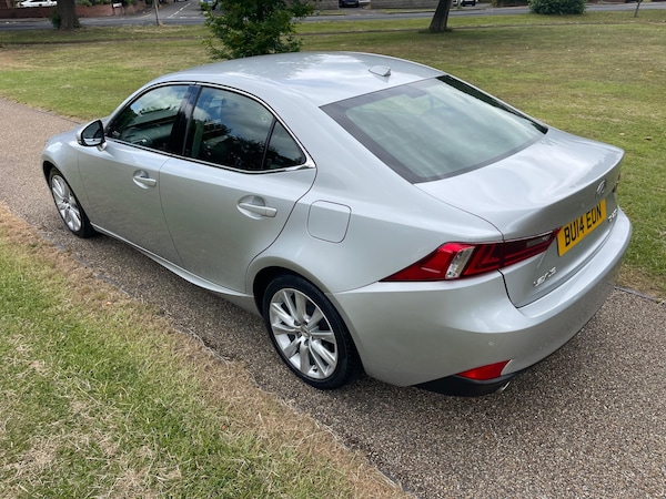 Used Lexus IS 2014 for sale - 75174763: Photo 2