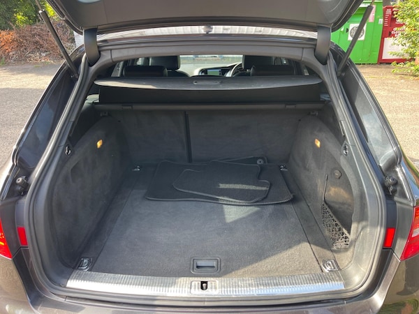 Used Audi A4 Avant 2015 for sale - 75544010: Photo 28