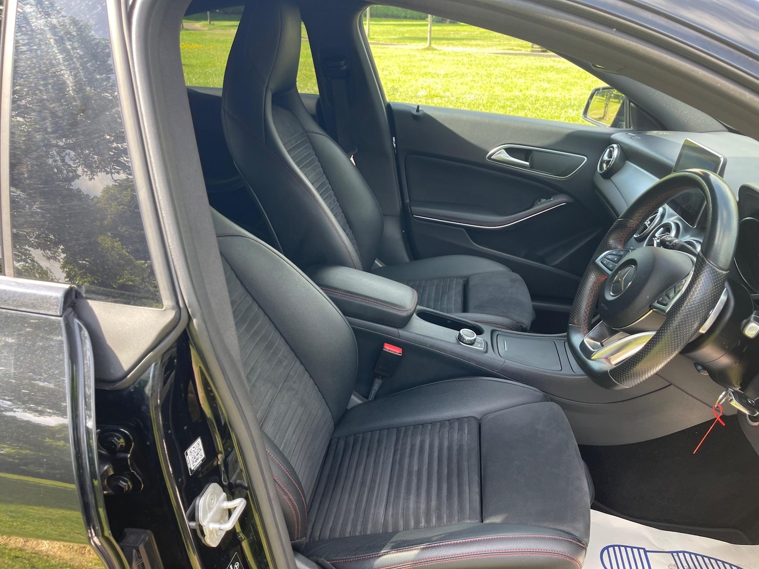 Used Mercedes-Benz CLA 2015 for sale - 76964960: Photo 12