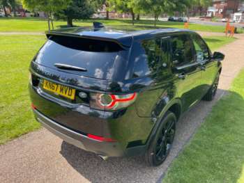 Used Land Rover Discovery Sport 2017 for sale - 74838059: Photo