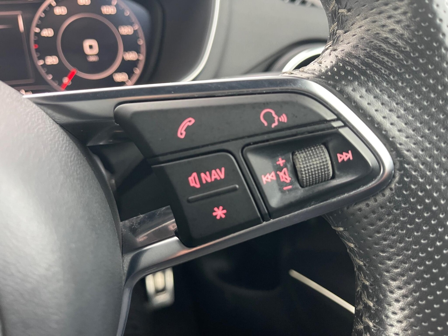 Used Audi TT 2016 for sale - 76990519: Photo 23