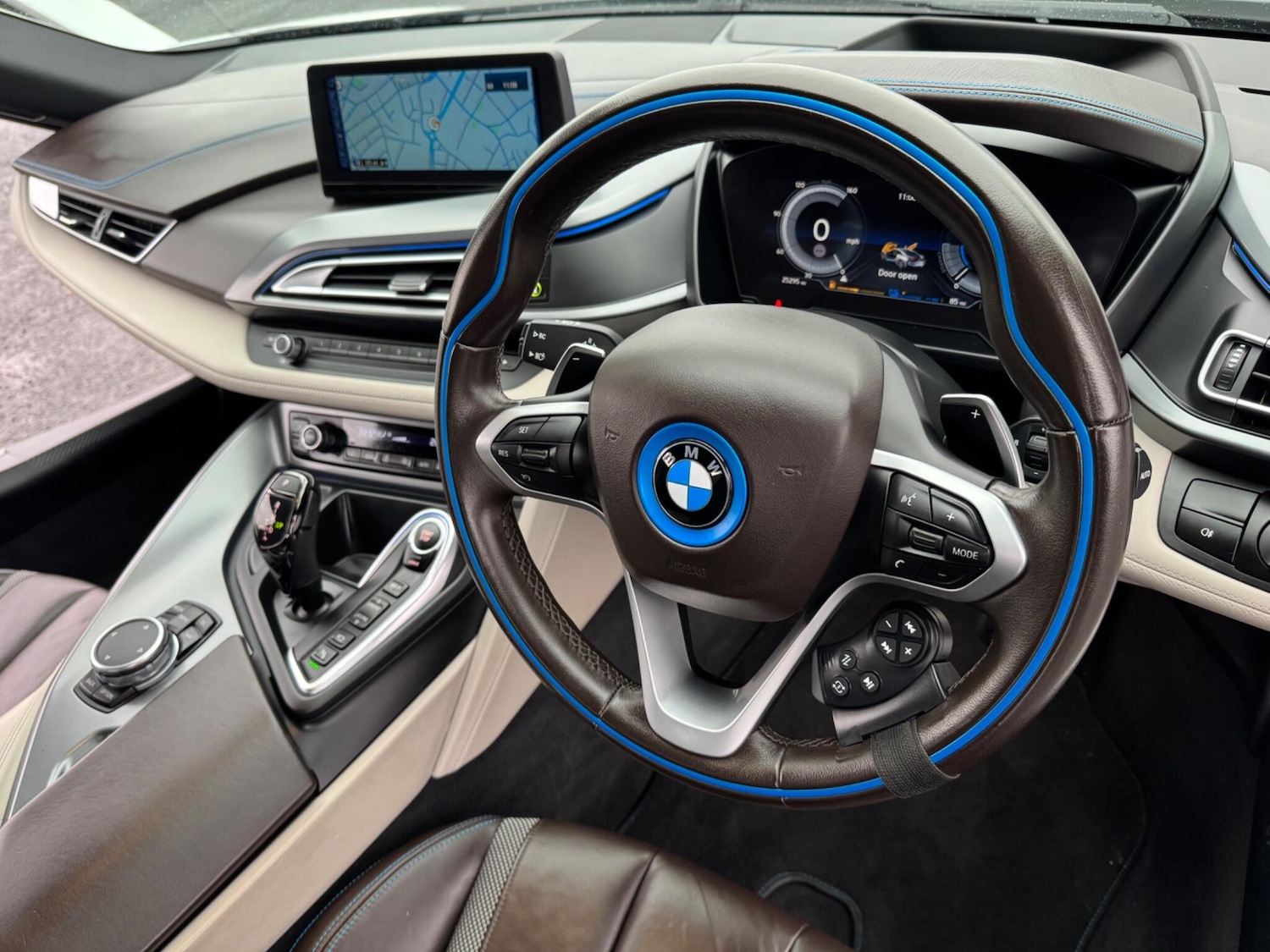 Used BMW i8 2015 for sale - 77291668: Photo 11