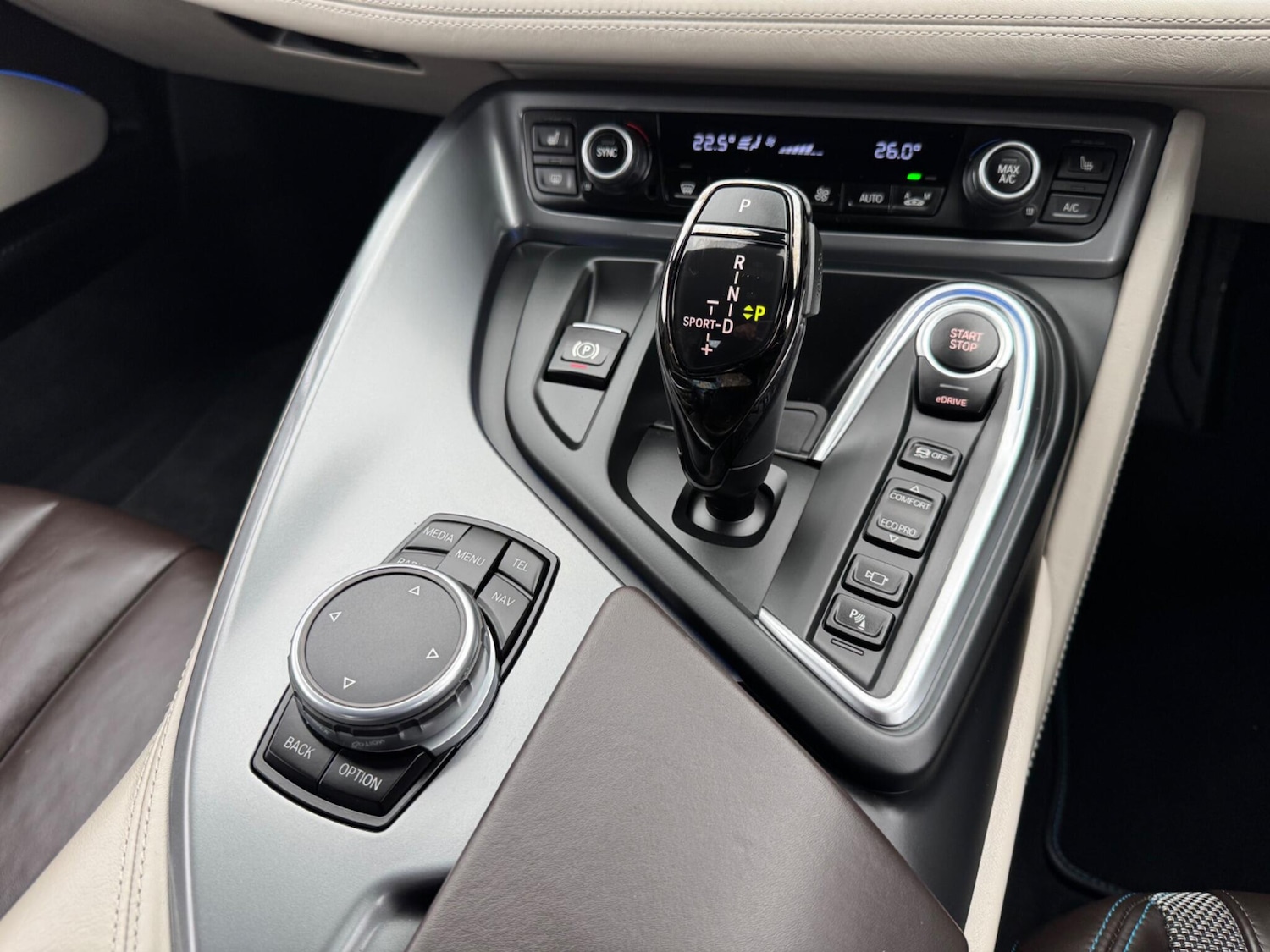 Used BMW i8 2015 for sale - 77291668: Photo 24