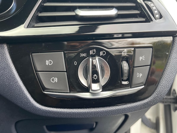 Used BMW 5 Series 2018 for sale - 76325896: Photo 19