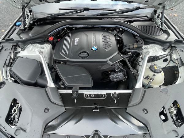 Used BMW 5 Series 2018 for sale - 76325896: Photo 43