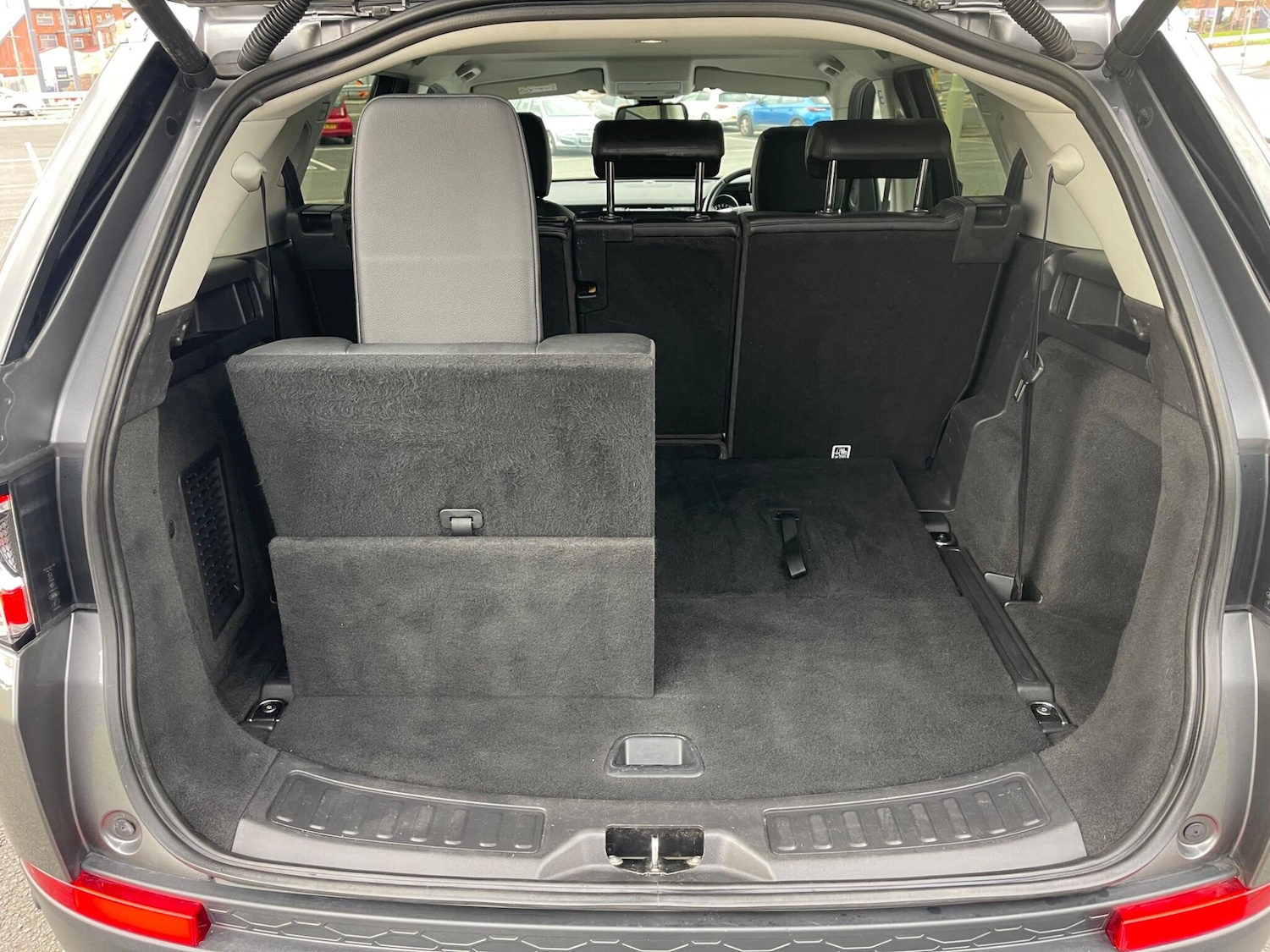 Used Land Rover Discovery Sport for sale - 76996853: Photo 27