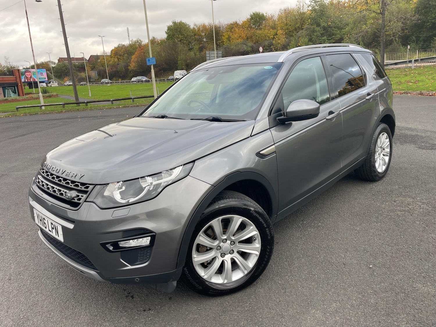Used Land Rover Discovery Sport for sale - 76996853: Photo 3