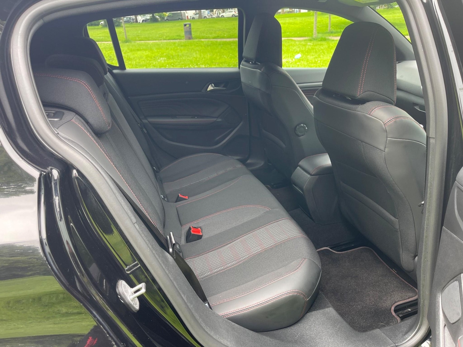 Used Peugeot 308 2016 for sale - 76728635: Photo 16