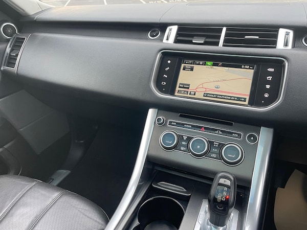 Used Land Rover Range Rover Sport 2016 for sale - 76094392: Photo 11