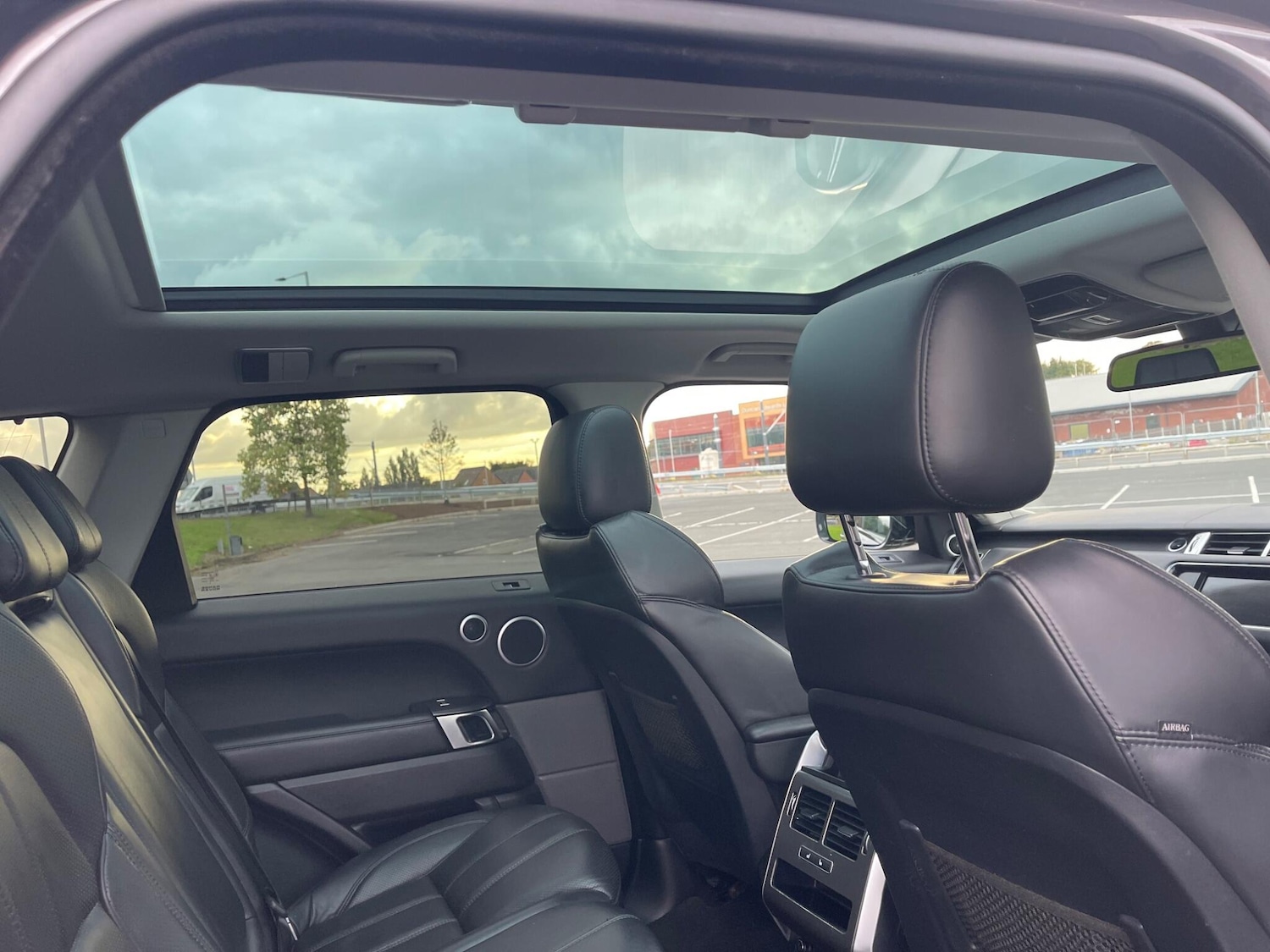 Used Land Rover Range Rover Sport 2016 for sale - 76094392: Photo 17