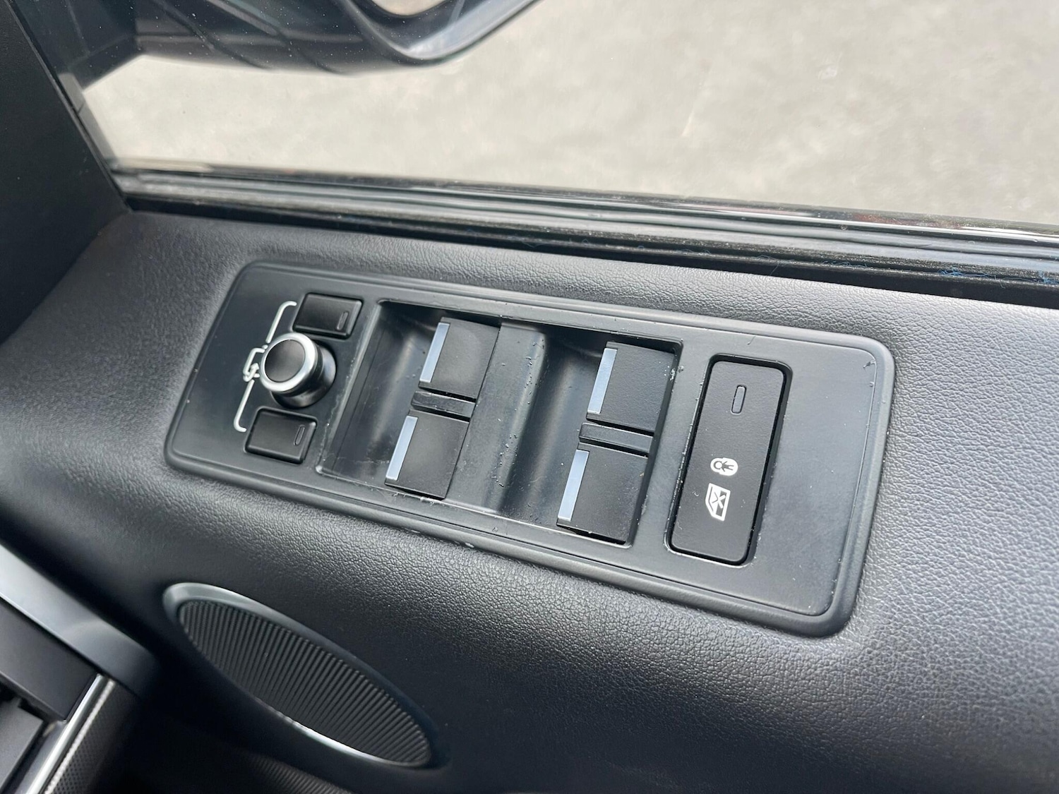 Used Land Rover Range Rover Sport 2016 for sale - 76094392: Photo 31