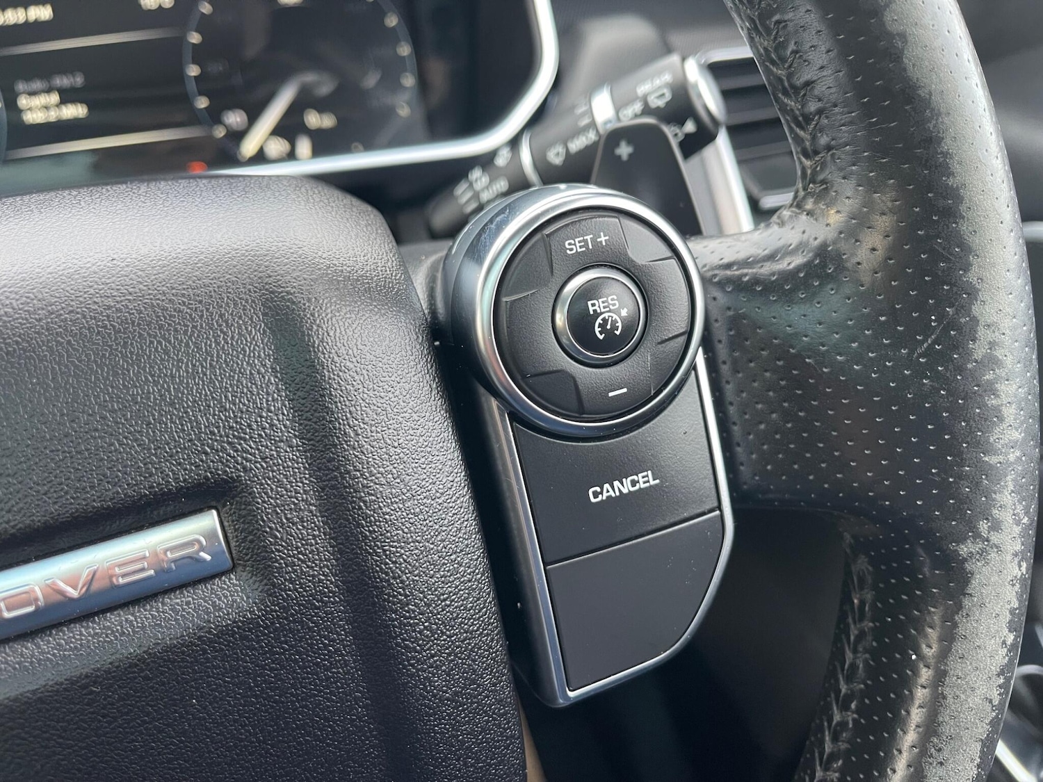 Used Land Rover Range Rover Sport 2016 for sale - 76094392: Photo 32