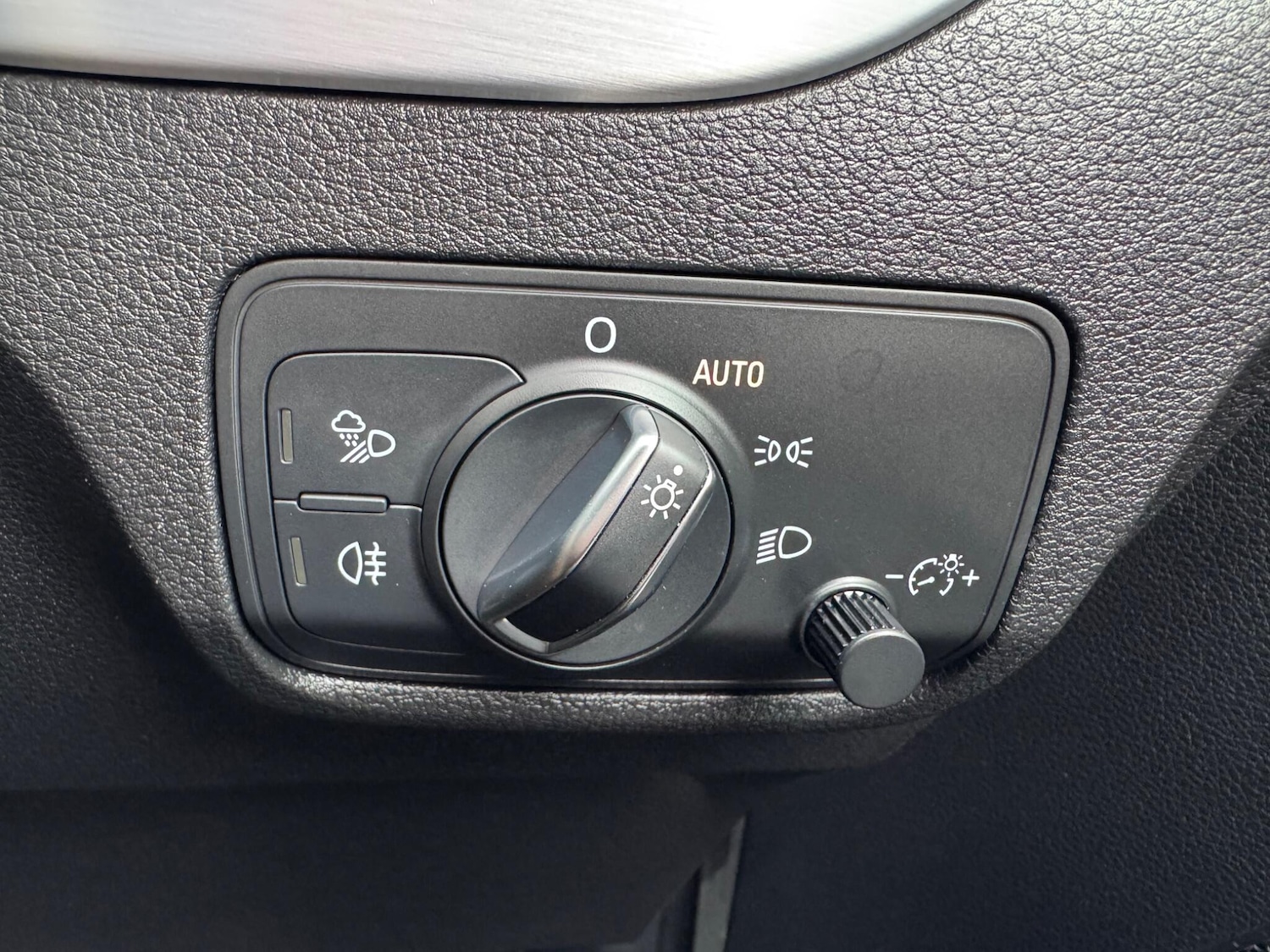 Used Audi Q2 for sale - 77898367: Photo 18