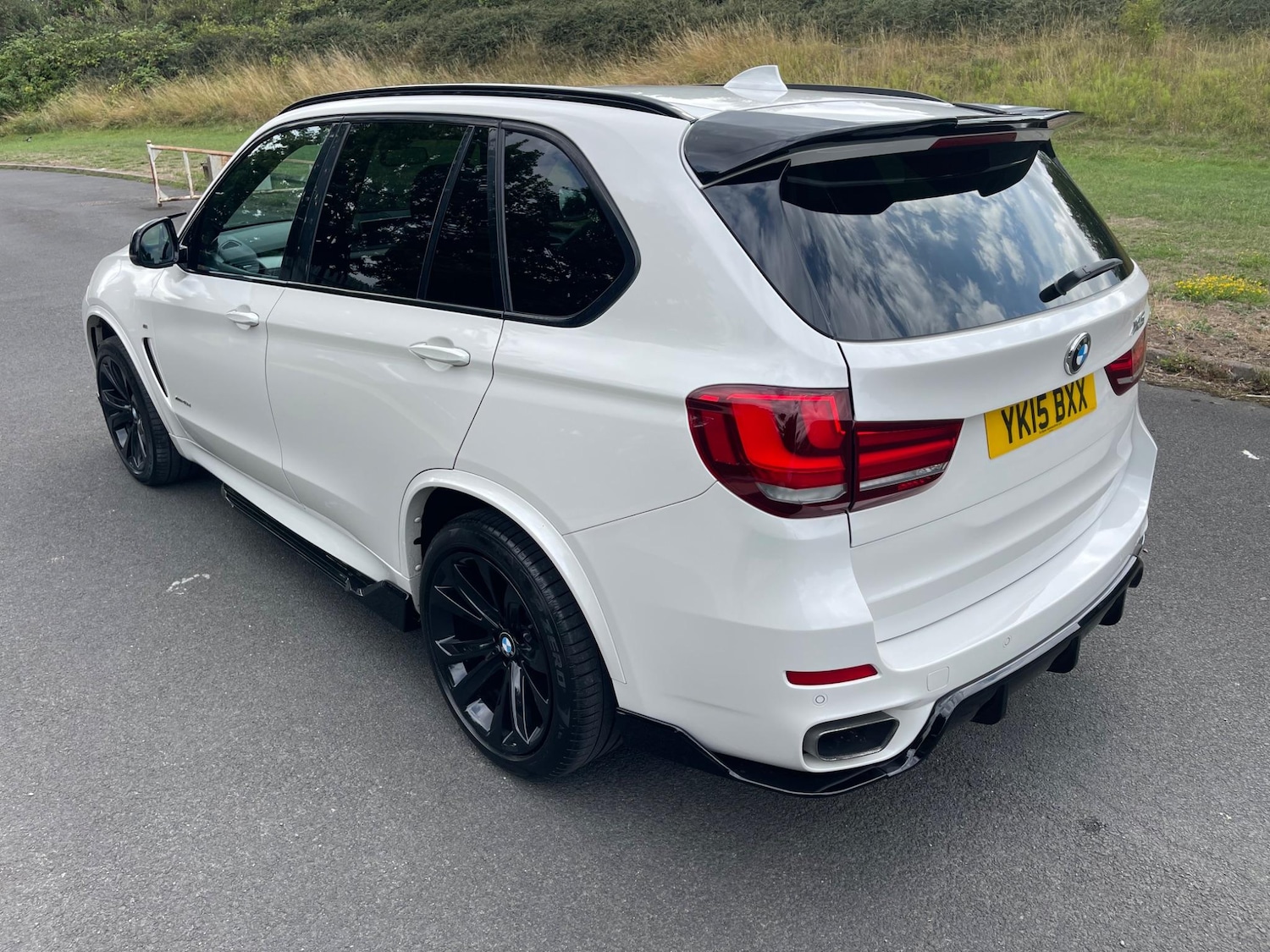 Used BMW X5 2015 for sale - 76251107: Photo 2