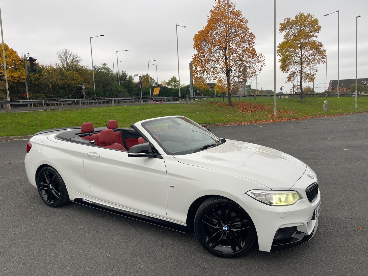 Used BMW 2 Series 2015 for sale - 76318094: Photo 1