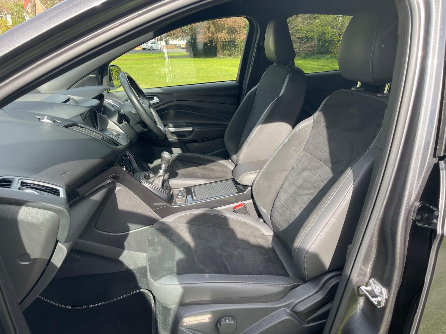 Used Ford Kuga 2017 for sale - 76994647: Photo 14