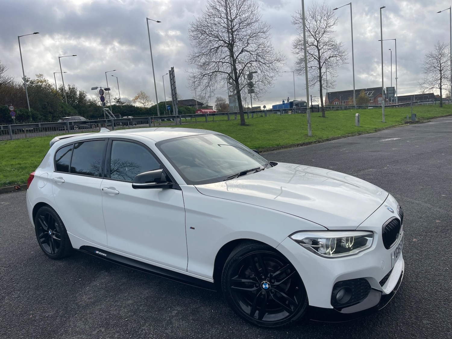 Used BMW 1 Series 2016 for sale - 76572572: Photo 1