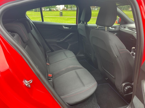 Used Ford Focus 2019 for sale - 74800033: Photo 15