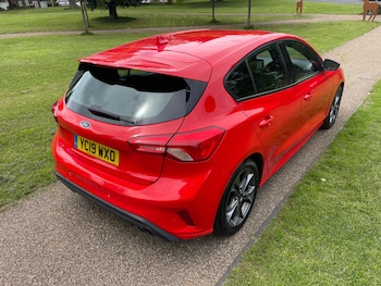 Used Ford Focus 2019 for sale - 74800033: Photo