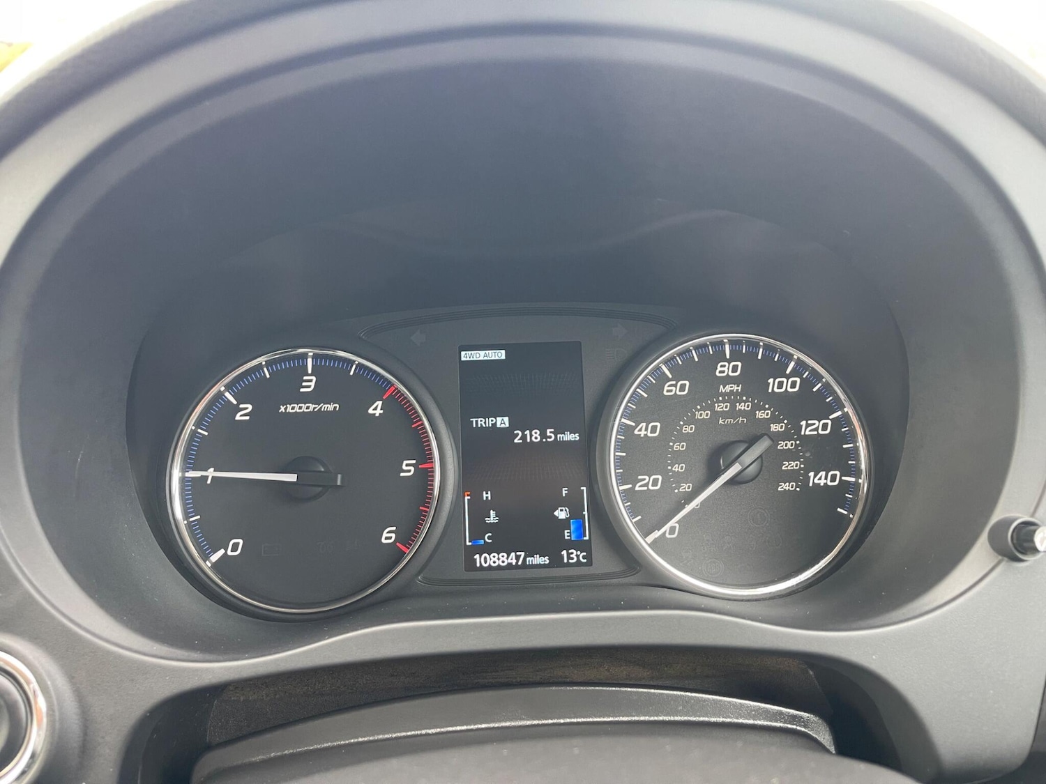 Used Mitsubishi Outlander 2016 for sale - 76108955: Photo 10