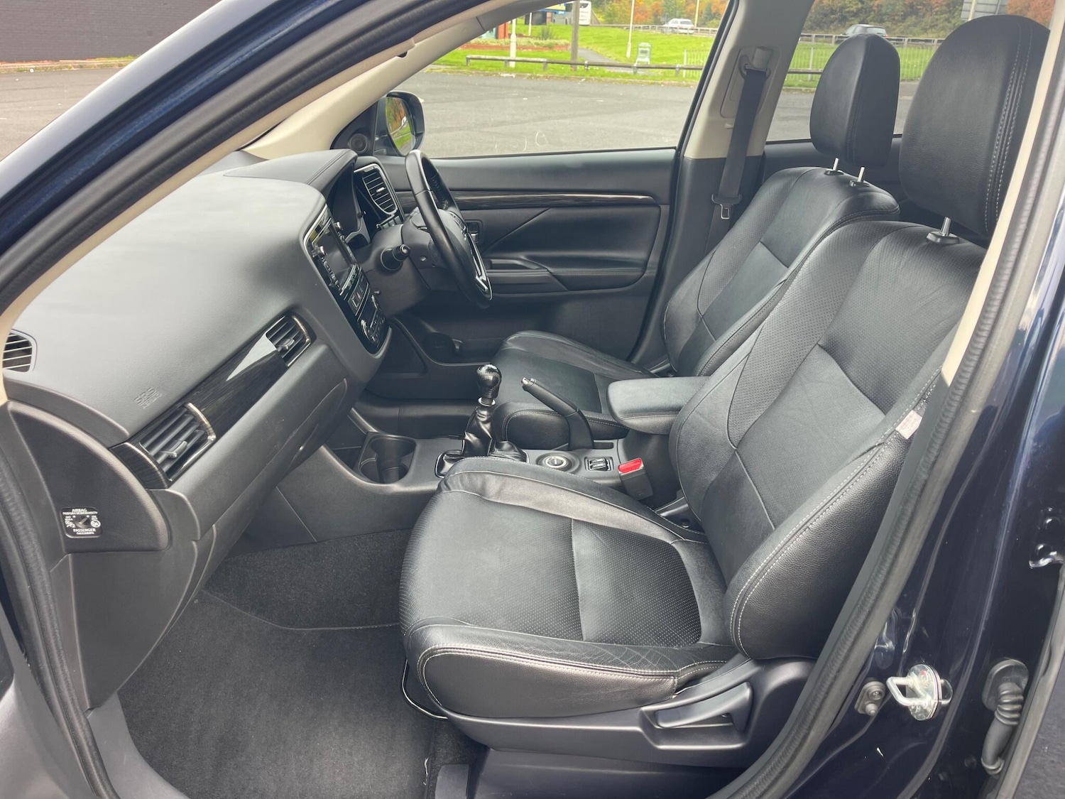 Used Mitsubishi Outlander 2016 for sale - 76108955: Photo 14