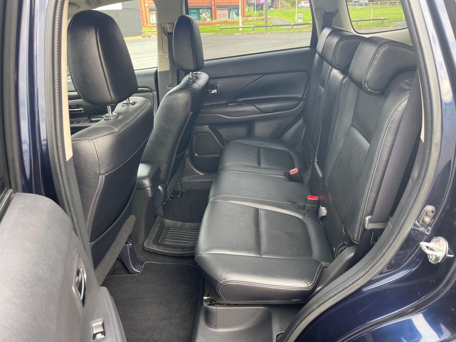 Used Mitsubishi Outlander 2016 for sale - 76108955: Photo 16