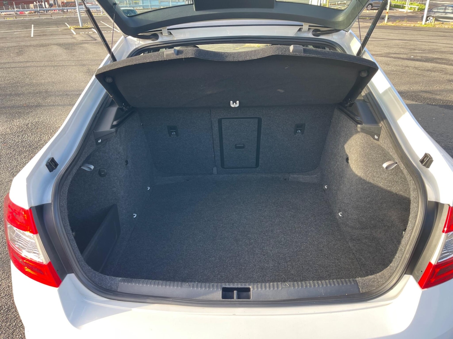 Used Skoda Octavia 2015 for sale - 76671367: Photo 30