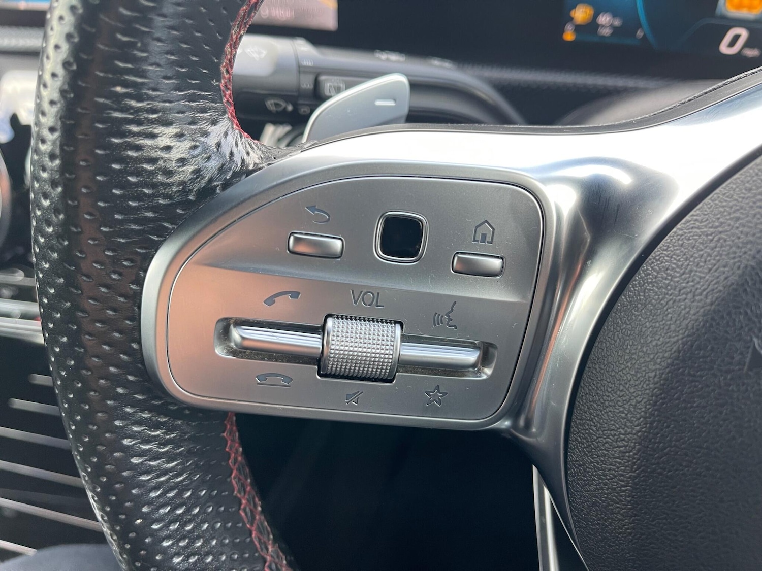 Used Mercedes-Benz A-Class 2019 for sale - 76432215: Photo 25