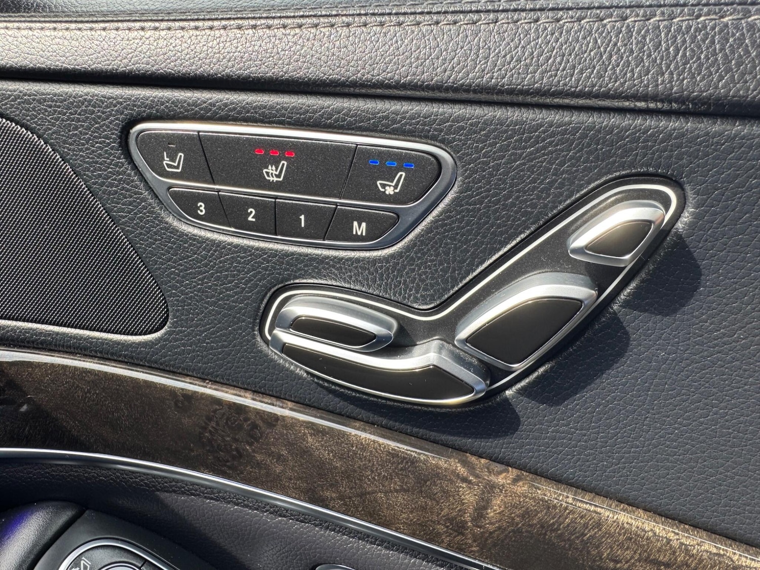 Used Mercedes-Benz S Class 2018 for sale - 76988382: Photo 17