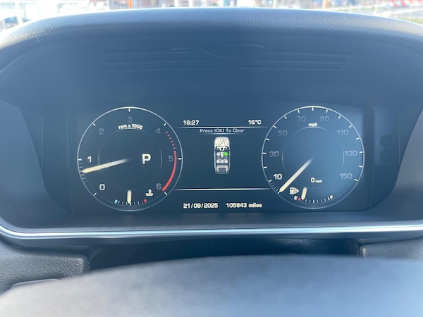 Used Land Rover Range Rover Sport 2015 for sale - 76024812: Photo 10