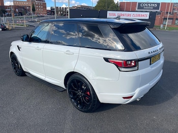 Used Land Rover Range Rover Sport 2015 for sale - 76024812: Photo 2