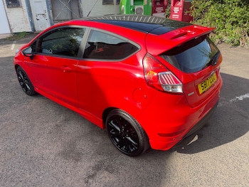 Used Ford Fiesta 2017 for sale - 75839563: Photo