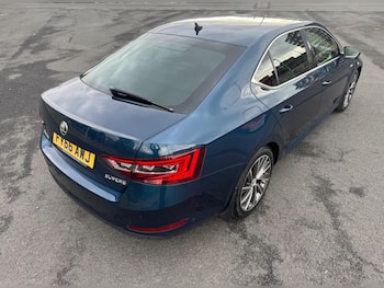 Used Skoda Superb 2016 for sale - 79668987: Photo