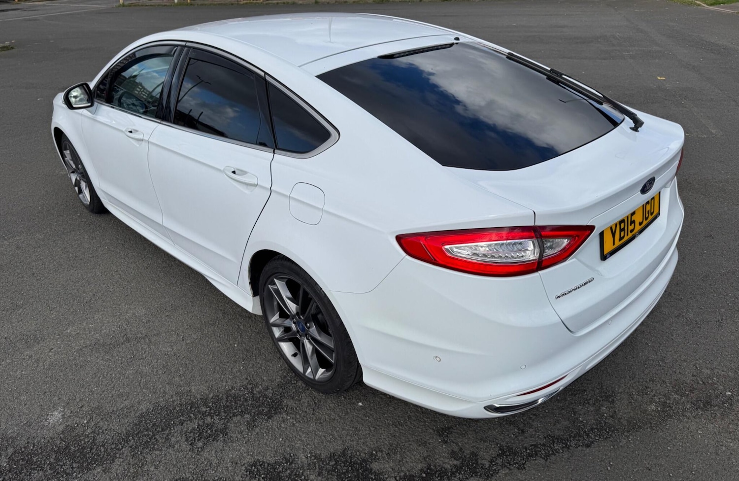 Used Ford Mondeo 2015 for sale - 77839548: Photo 2
