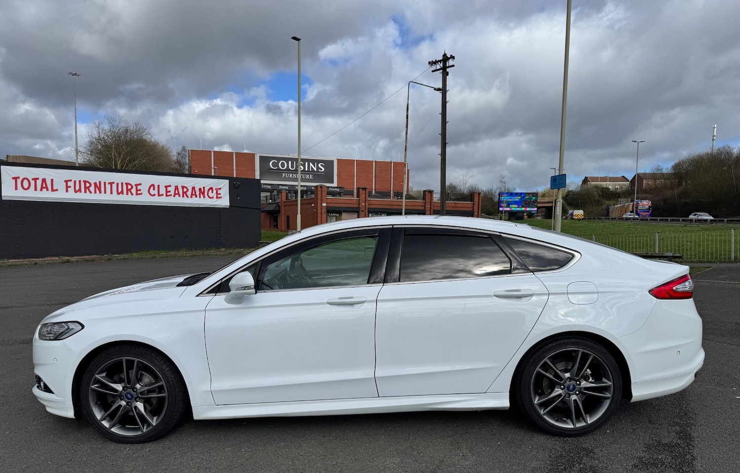 Used Ford Mondeo 2015 for sale - 77839548: Photo 8