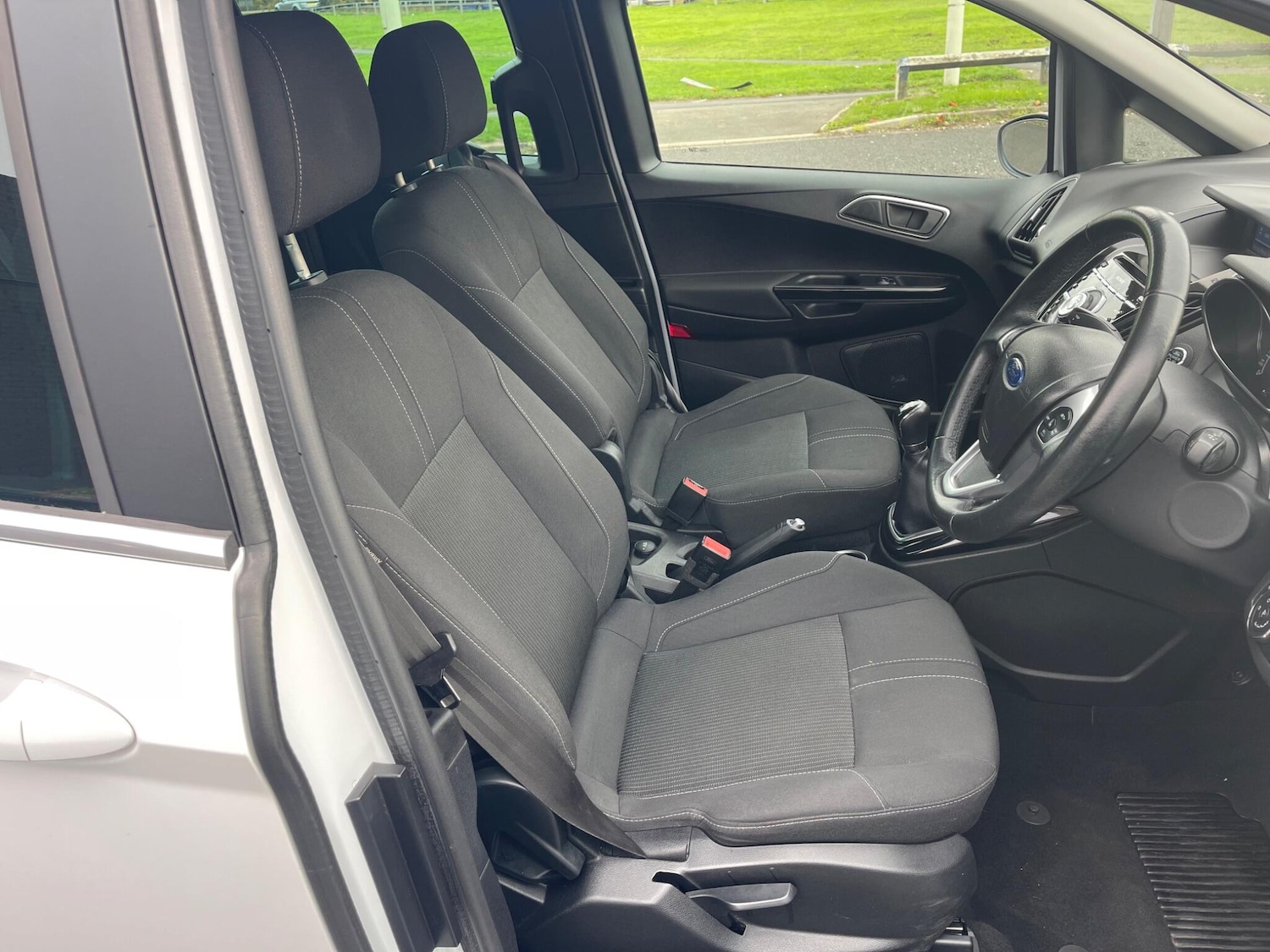 Used Ford B-MAX 2013 for sale - 76995265: Photo 12