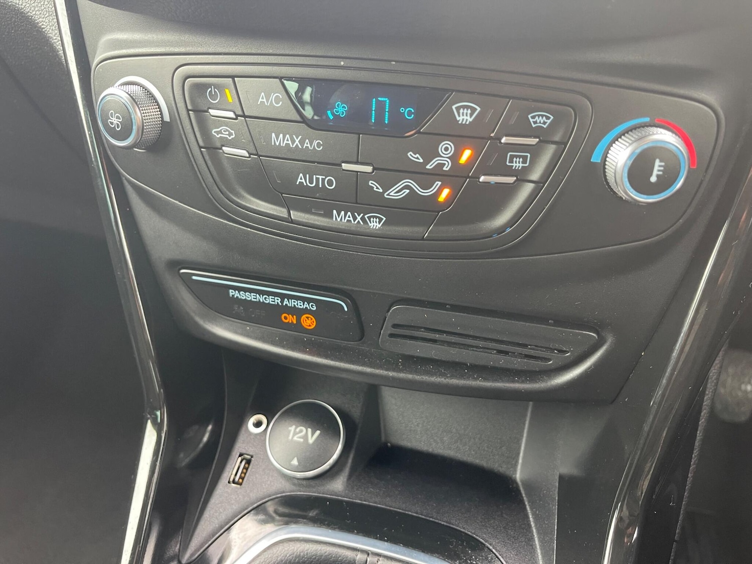 Used Ford B-MAX 2013 for sale - 76995265: Photo 19