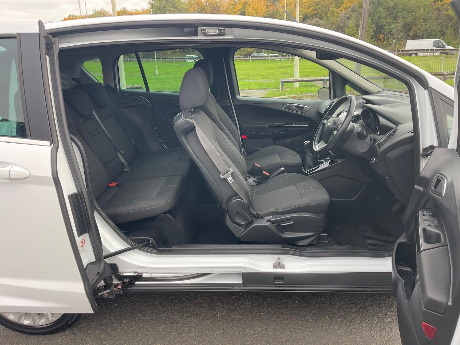 Used Ford B-MAX 2013 for sale - 76995265: Photo 24