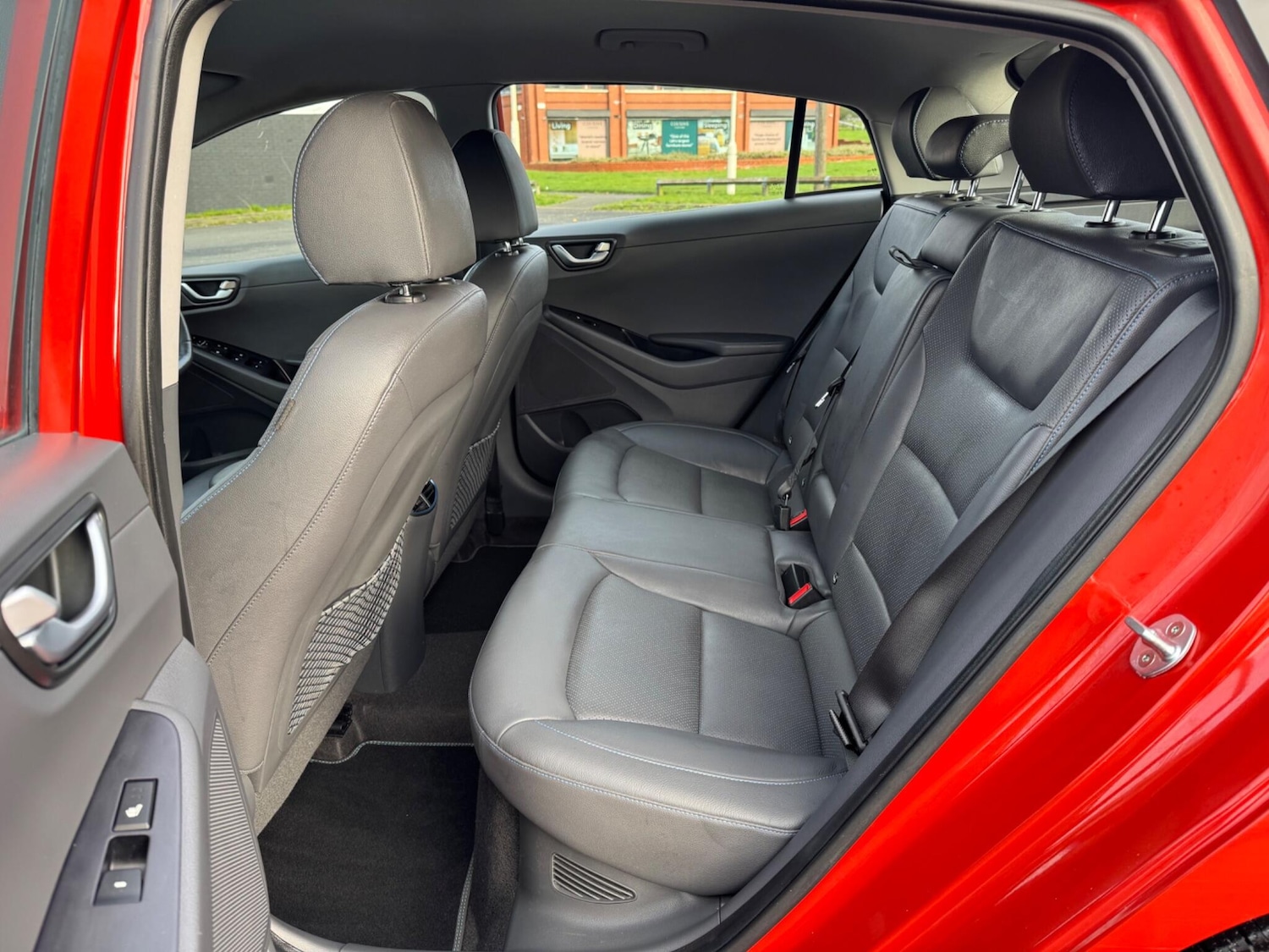 Used Hyundai IONIQ 2017 for sale - 77057308: Photo 16