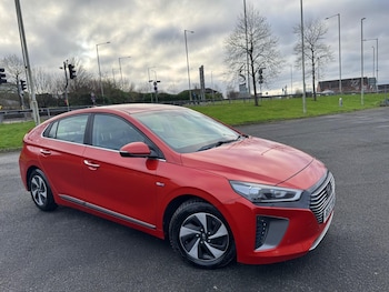 2017 (67) - 1.6 GDi Hybrid Premium SE 5dr DCT