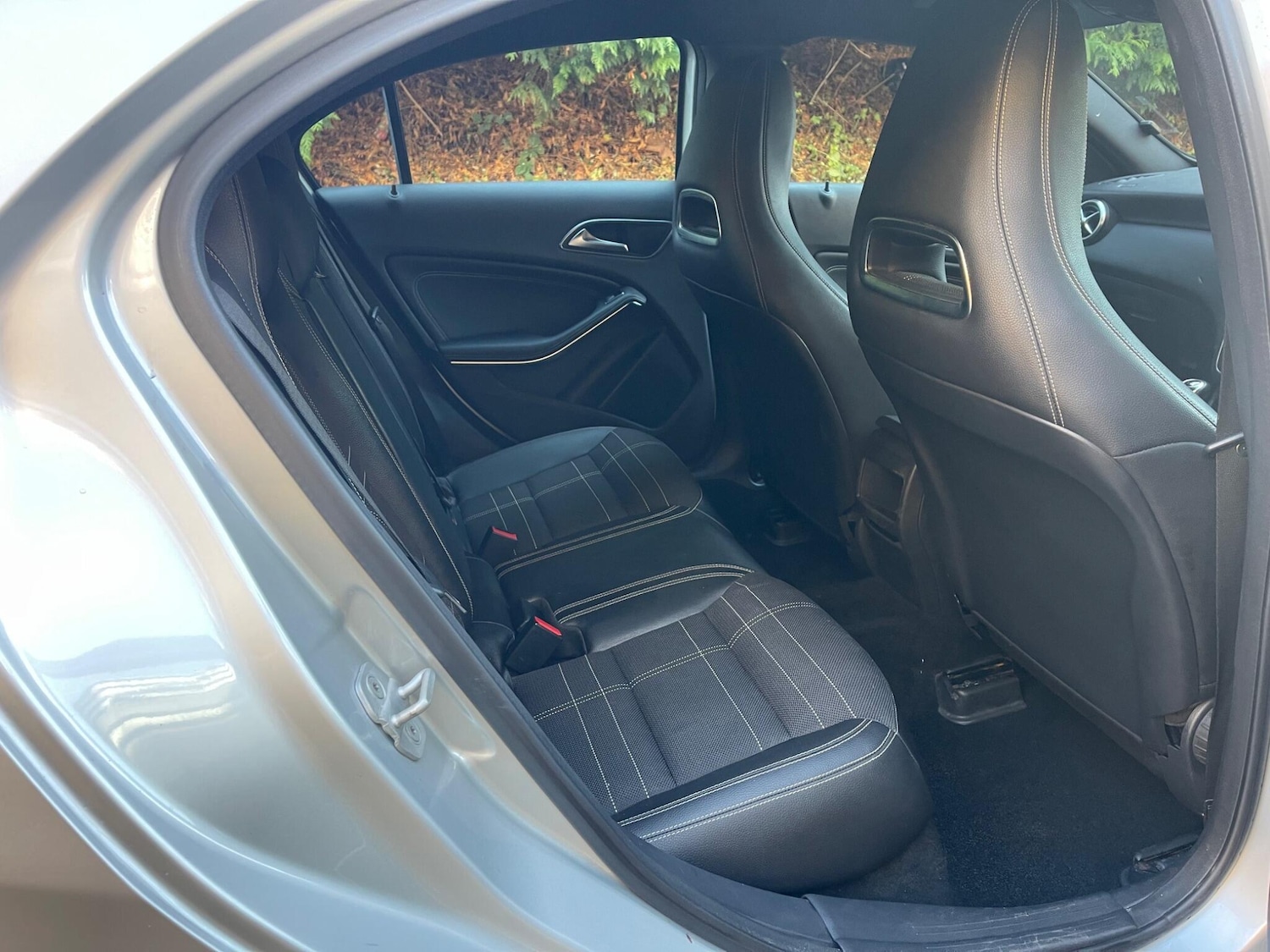 Used Mercedes-Benz A-Class 2013 for sale - 76742948: Photo 15