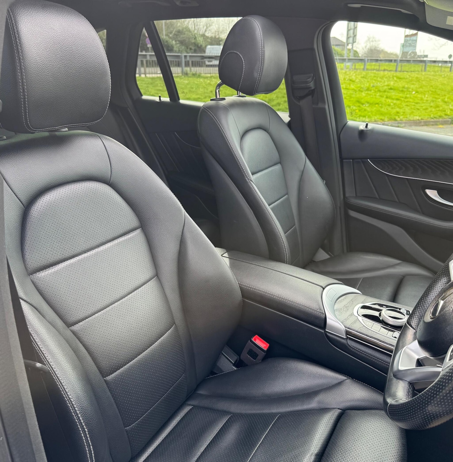 Used Mercedes-Benz GLC 2018 for sale - 77994118: Photo 13