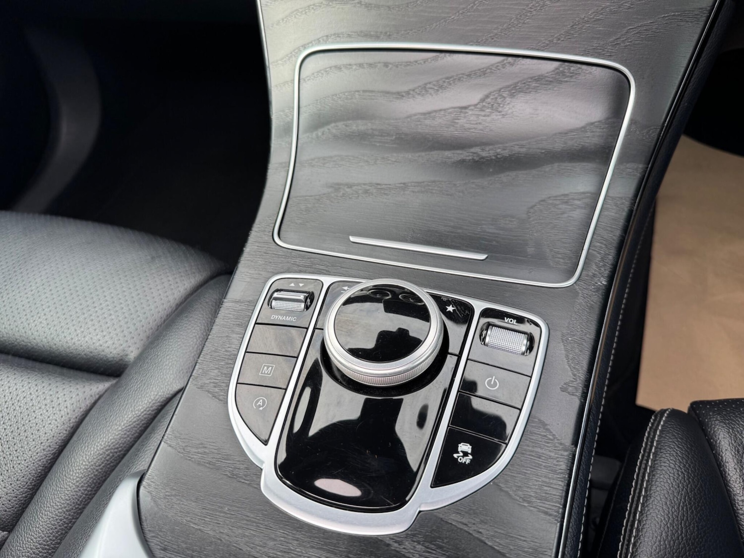 Used Mercedes-Benz GLC 2018 for sale - 77994118: Photo 21