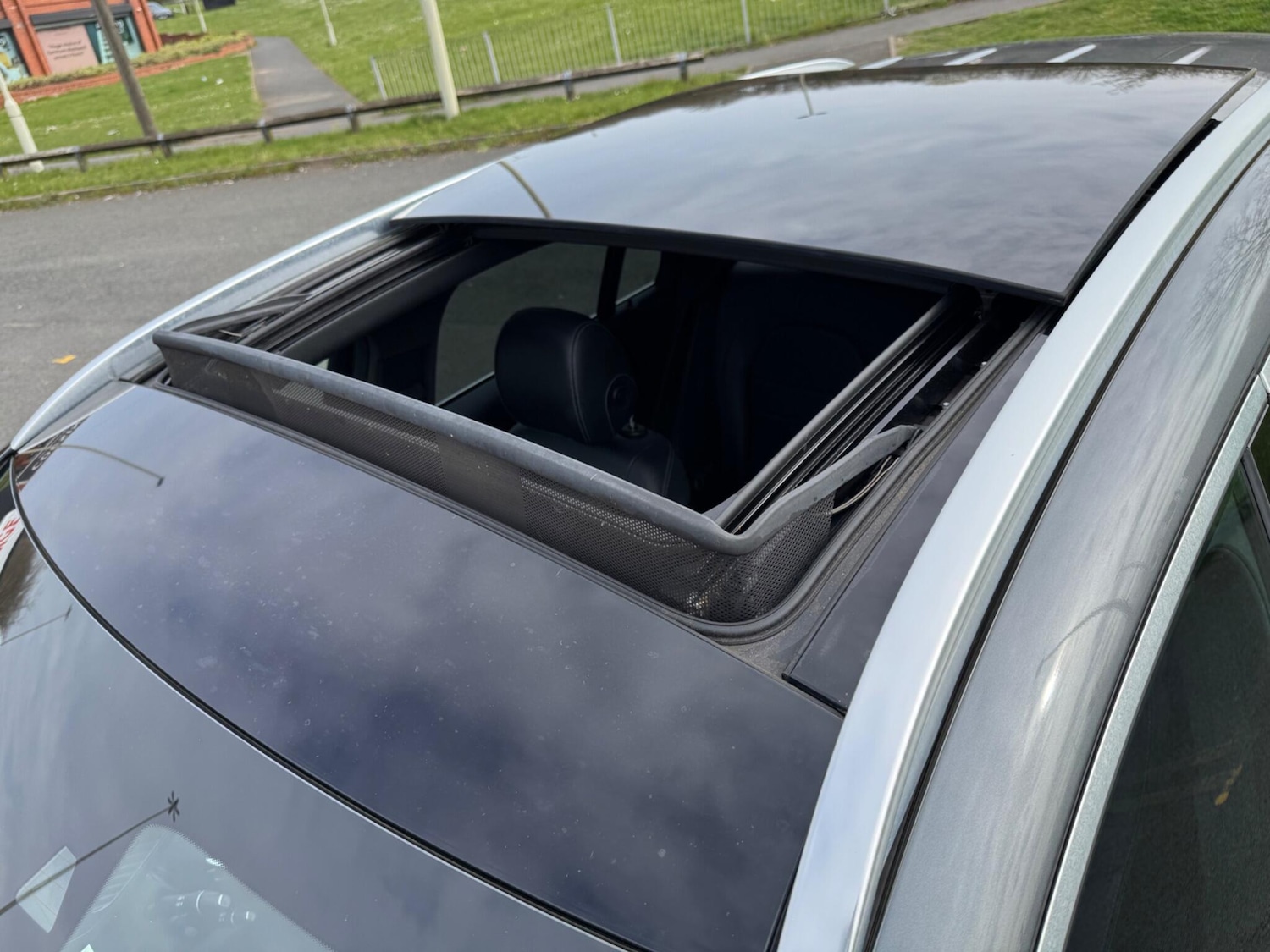 Used Mercedes-Benz GLC 2018 for sale - 77994118: Photo 28