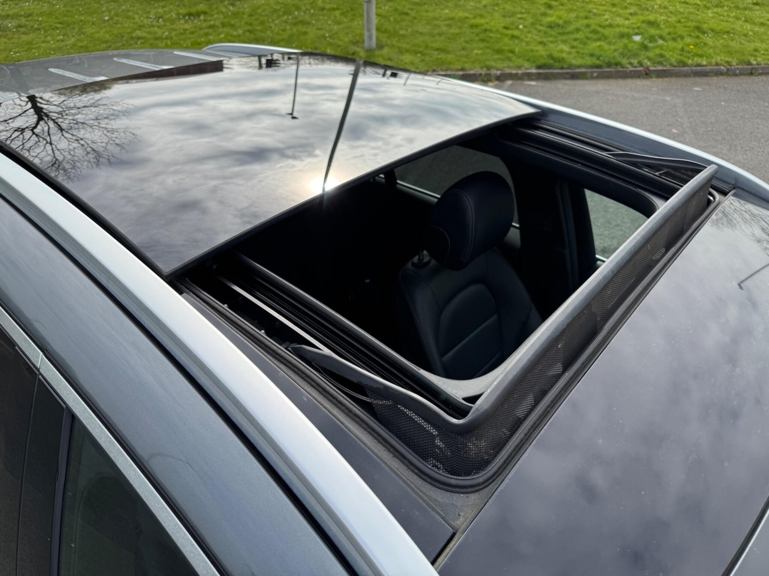 Used Mercedes-Benz GLC 2018 for sale - 77994118: Photo 29