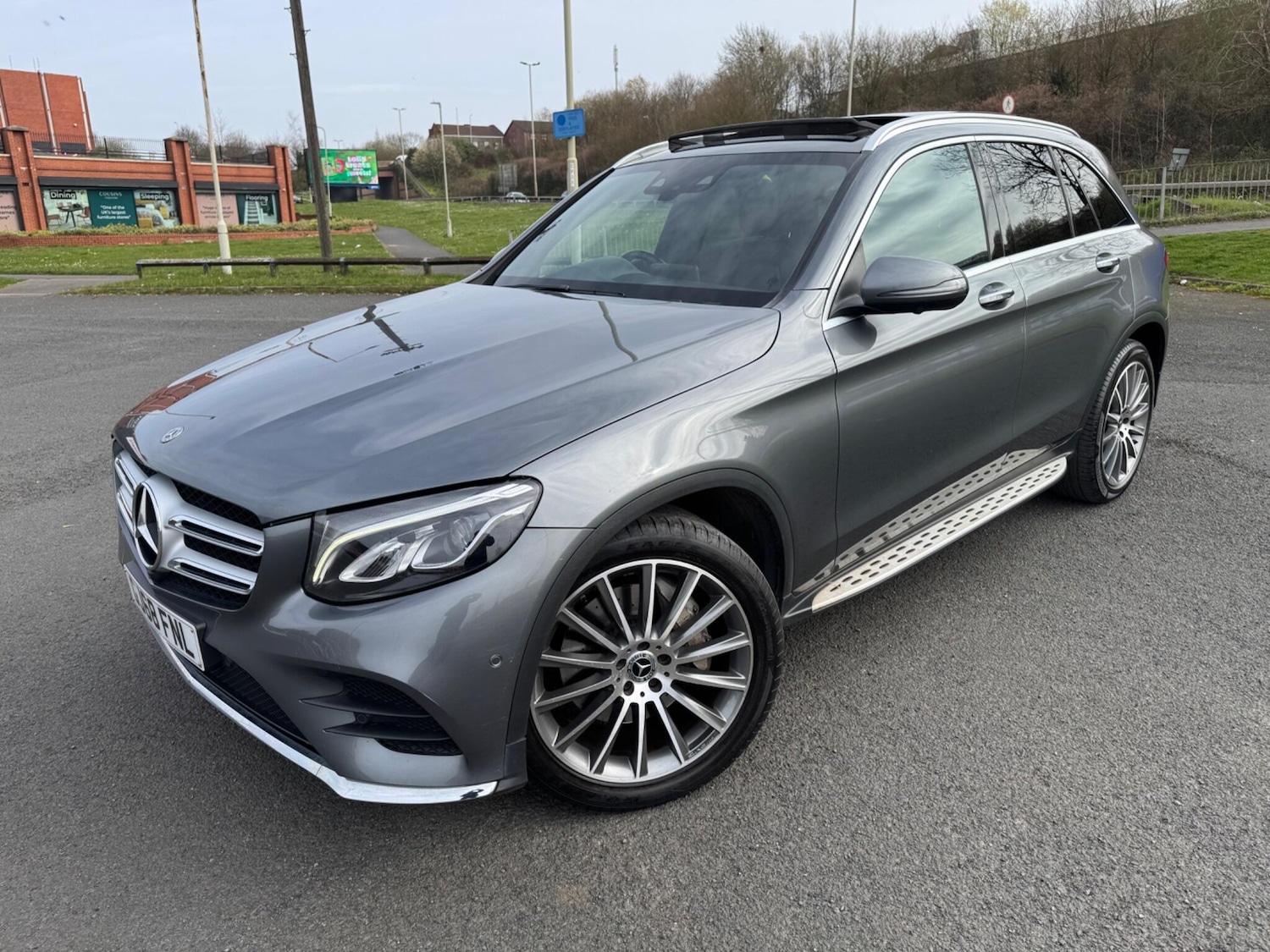 Used Mercedes-Benz GLC 2018 for sale - 77994118: Photo 3