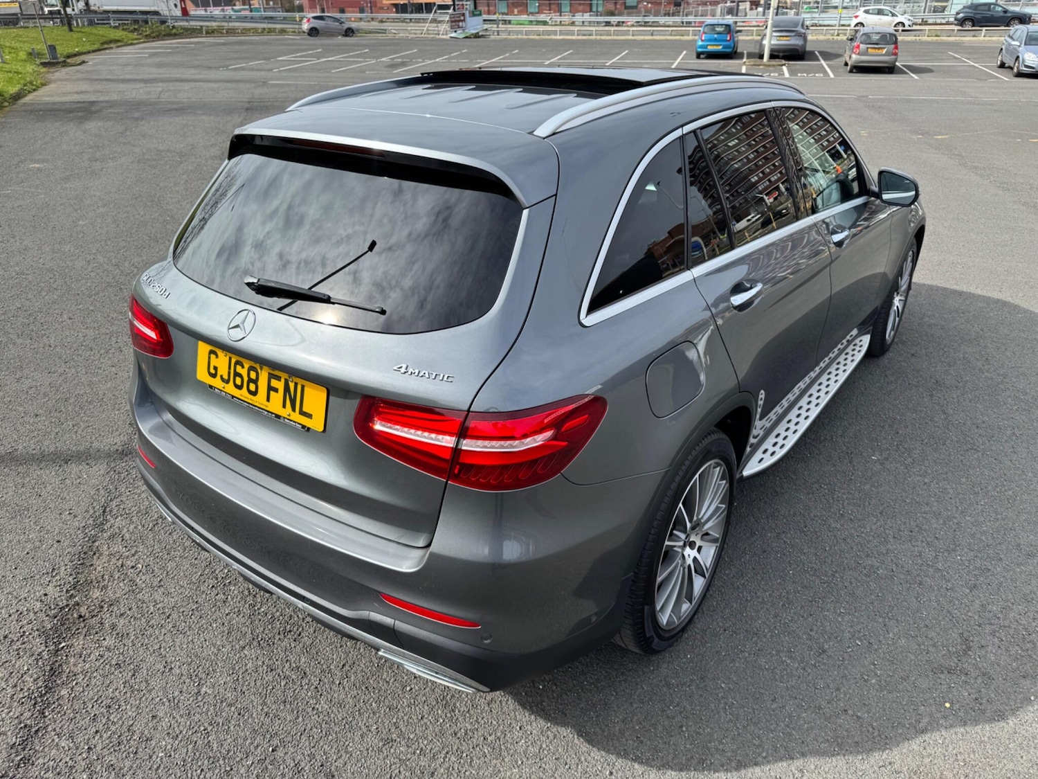 Used Mercedes-Benz GLC 2018 for sale - 77994118: Photo 4